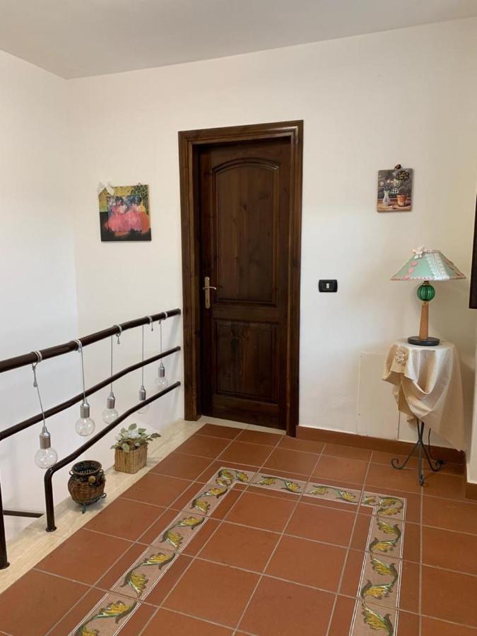 B&B Al San Francesco カステル・ディ・サングロ エクステリア 写真